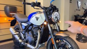 Triumph Speed T4